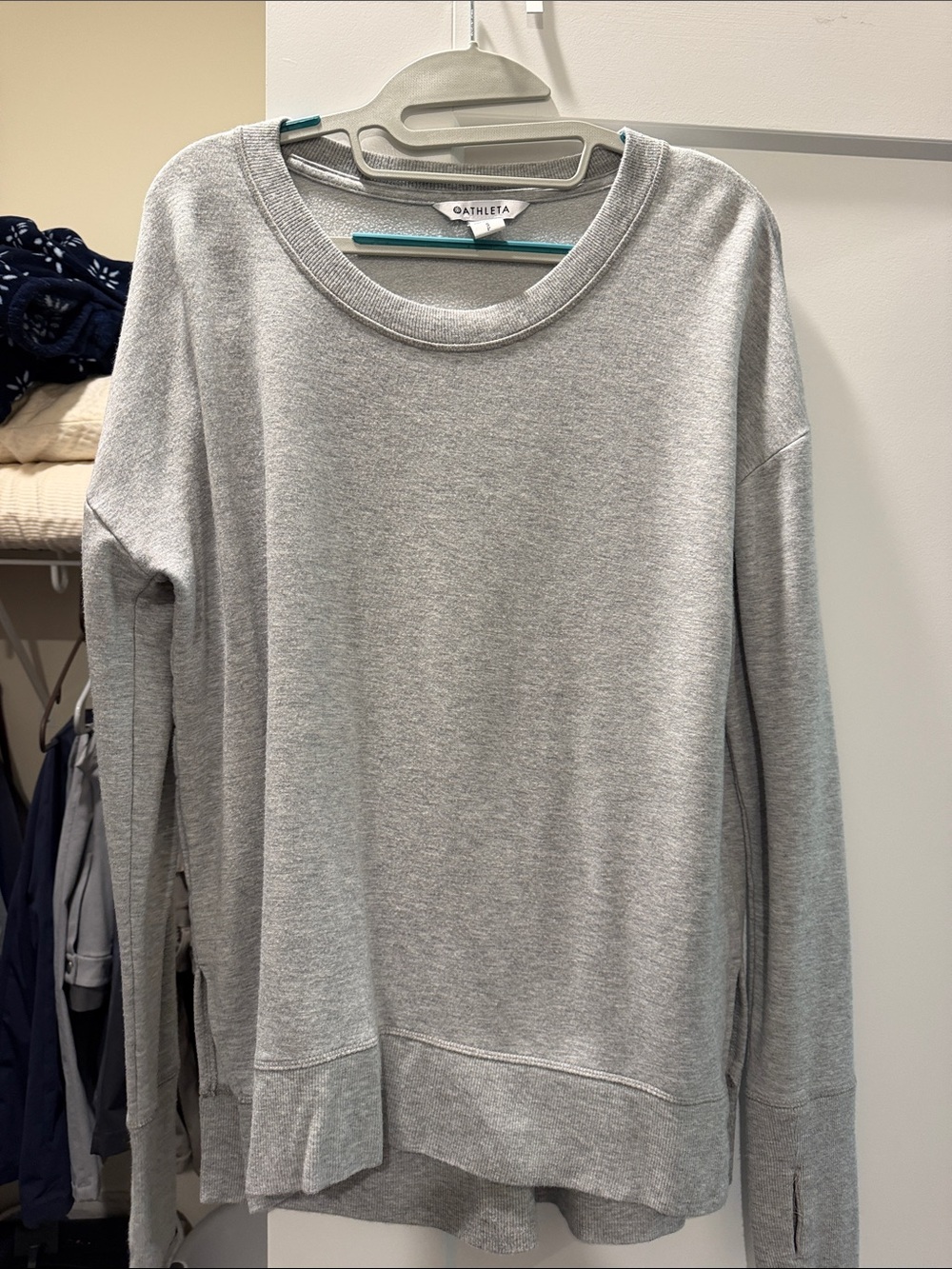 Athleta Heather Gray Crewneck Pullover Sweater